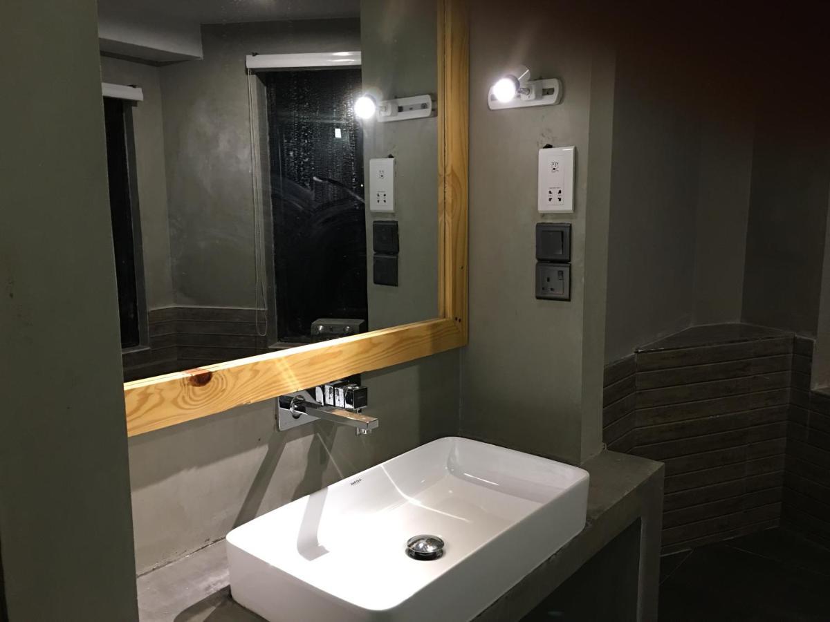 מיריסה Suncoast Beach Hotel מראה חיצוני תמונה