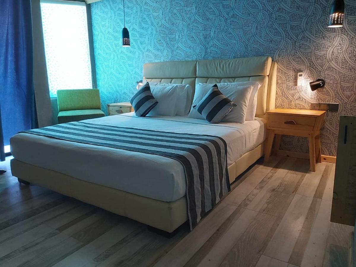 מיריסה Suncoast Beach Hotel מראה חיצוני תמונה