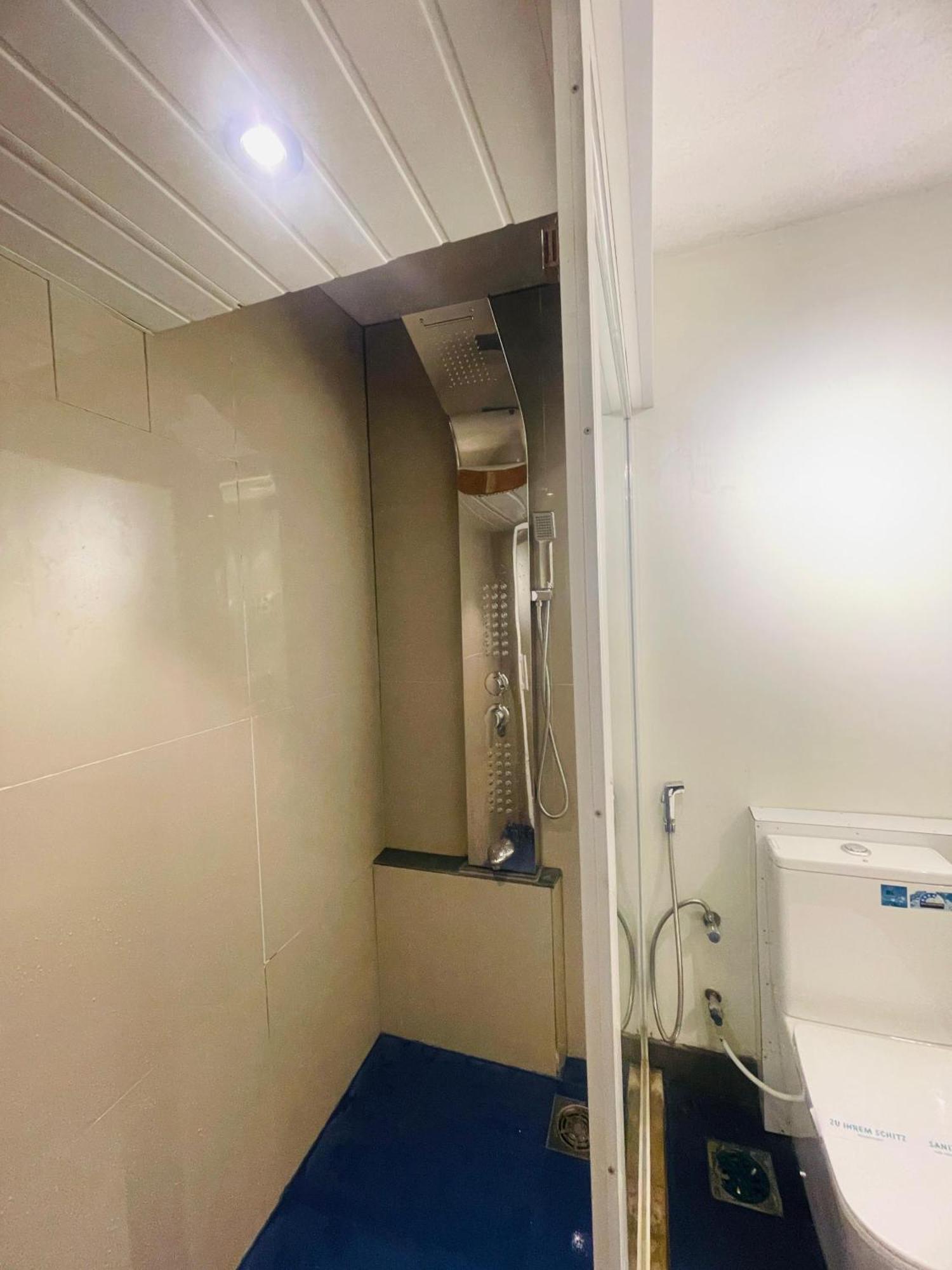מיריסה Suncoast Beach Hotel מראה חיצוני תמונה